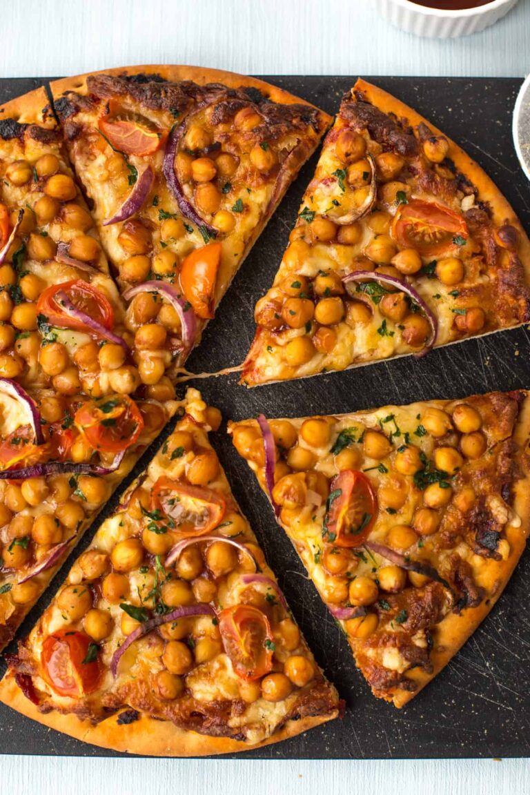 BBQ Chickpea Pizza