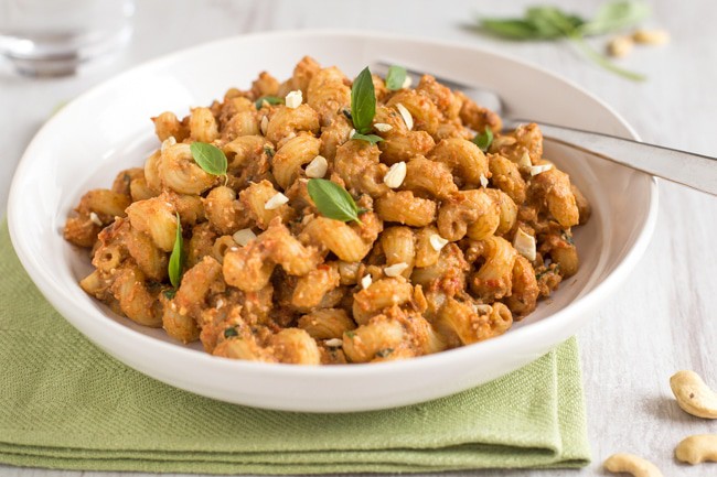 Creamy cashew and roasted red pepper pasta