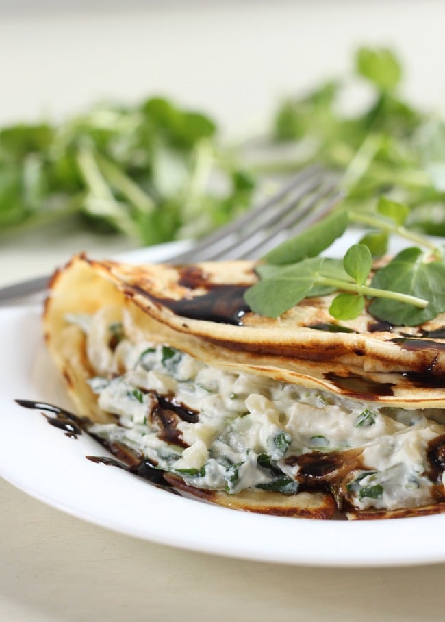 Creamy watercress stuffed crepes Creamy watercress stuffed crepes - amazing for brunch!