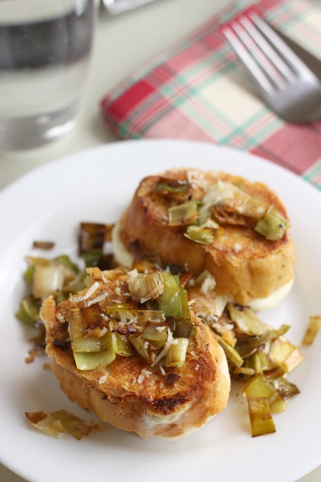 Leek and cheese stuffed savoury French toast - filled with gooey mozzarella, with a crispy parmesan coating, this French toast is great for a lazy weekend brunch!