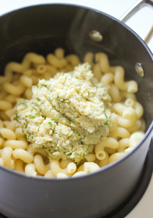 Lemon and artichoke pasta - this is so full of flavour and only takes 15 minutes!