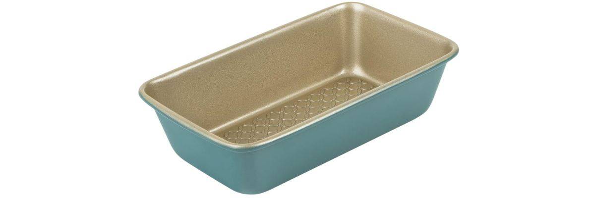 A metal loaf tin on a white background.