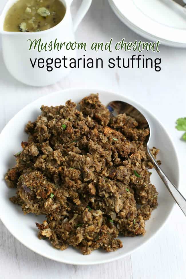 Mushroom and chestnut vegetarian stuffing - Did you know that making vegetarian / vegan stuffing could be so easy?! A must for any Christmas dinner table!
