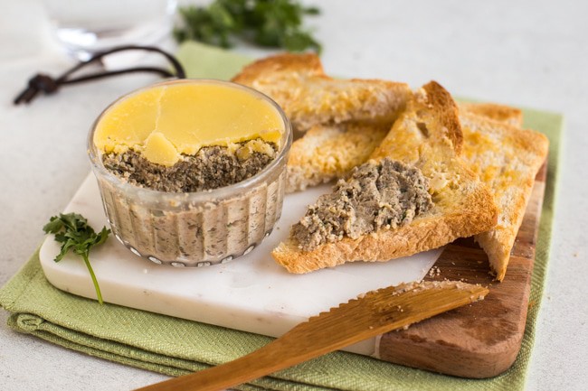Easy Garlic Mushroom Pâté