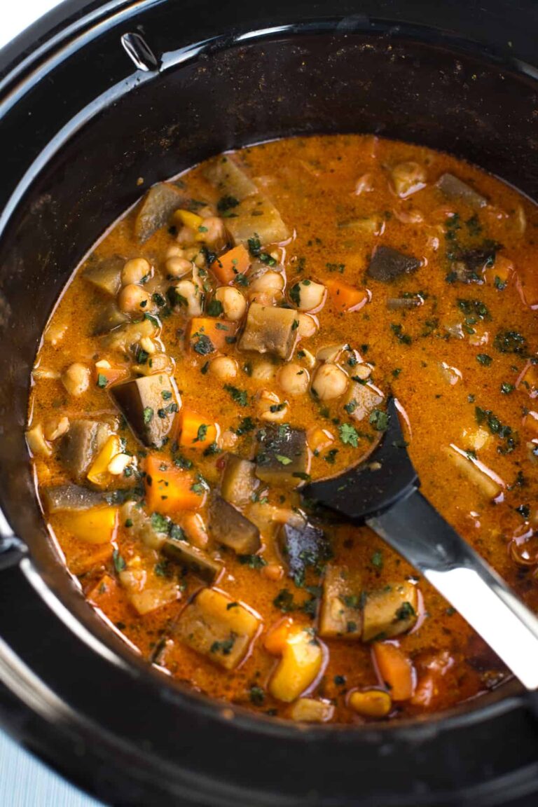 Slow Cooker Coconut Chickpea Curry